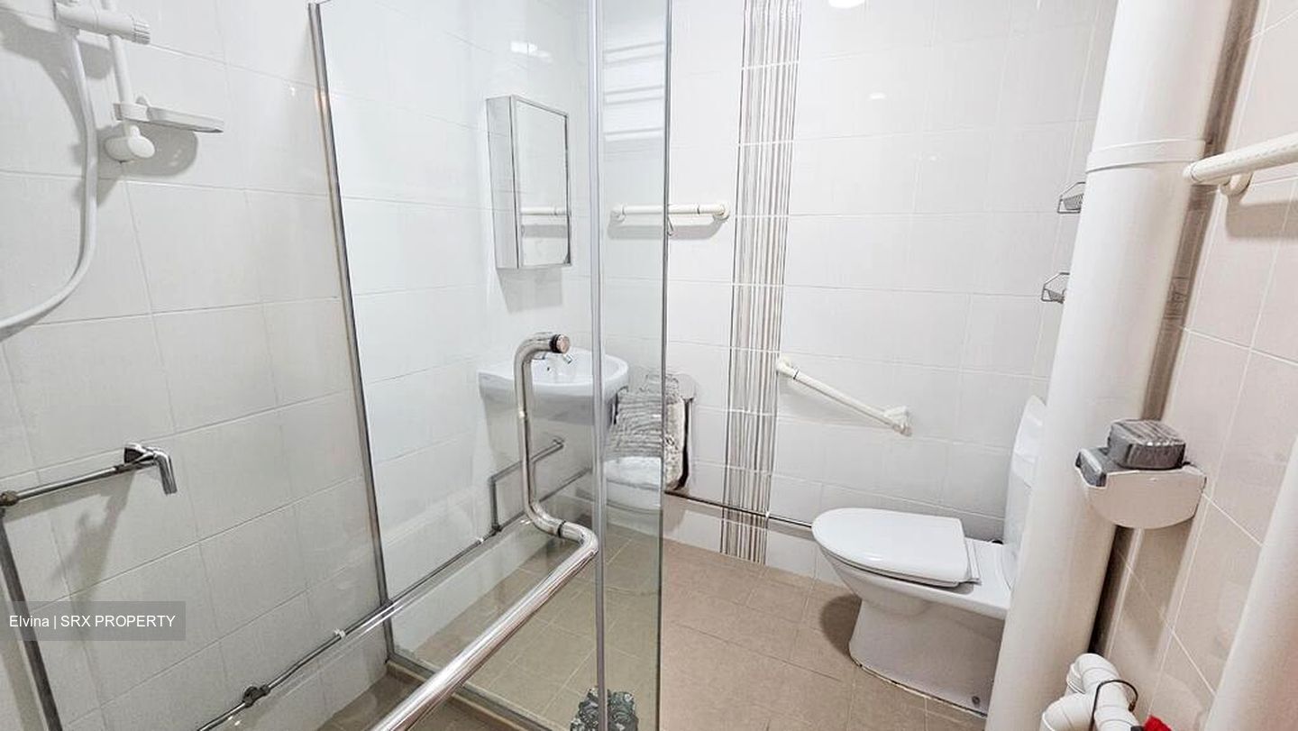 Blk 141 Lorong Ah Soo (Hougang), HDB Executive #575657481